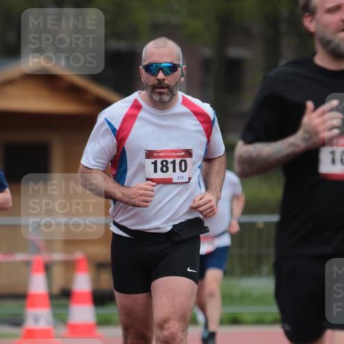 13.04.2025 - Hammer Lauf A. Gomolzig http://msf.ph/oto/7664821 13.04.2025 12:01:12 Ziel 481, 502, 1051, 1776, 1810 meine-sportfotos.de