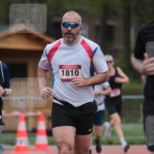 13.04.2025 - Hammer Lauf A. Gomolzig http://msf.ph/oto/7664823 13.04.2025 12:01:12 Ziel 481, 502, 1051, 1776, 1810 meine-sportfotos.de