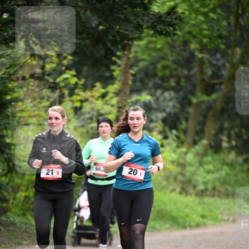13.04.2025 - Hammer Lauf Dr. Thomas Lammeyer http://msf.ph/oto/7664837 13.04.2025 11:36:11 Laufen 211, 662, 15, 201 meine-sportfotos.de