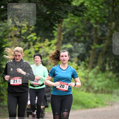 13.04.2025 - Hammer Lauf Dr. Thomas Lammeyer http://msf.ph/oto/7664850 13.04.2025 11:36:12 Laufen 21, 1, 3, 662, 201, 1 meine-sportfotos.de