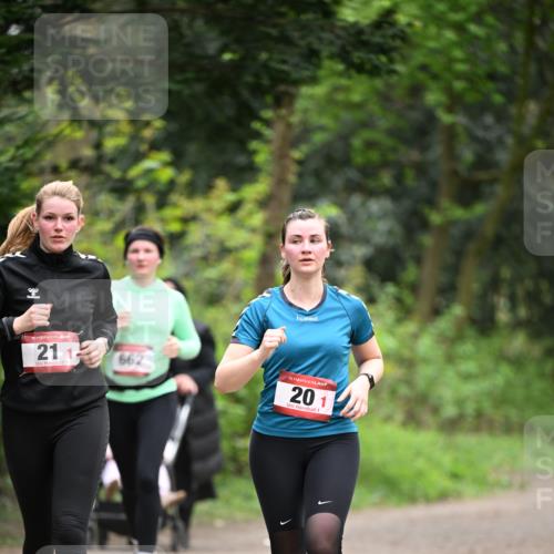 13.04.2025 - Hammer Lauf Dr. Thomas Lammeyer http://msf.ph/oto/7664859 13.04.2025 11:36:12 Laufen 15, 21, 1, 3, 662, 15, 201, 1 meine-sportfotos.de