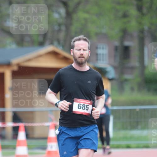 13.04.2025 - Hammer Lauf A. Gomolzig http://msf.ph/oto/7664867 13.04.2025 12:01:38 Ziel 9, 320, 685 meine-sportfotos.de