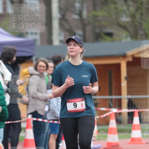 13.04.2025 - Hammer Lauf A. Gomolzig http://msf.ph/oto/7664871 13.04.2025 12:01:45 Ziel 9 meine-sportfotos.de