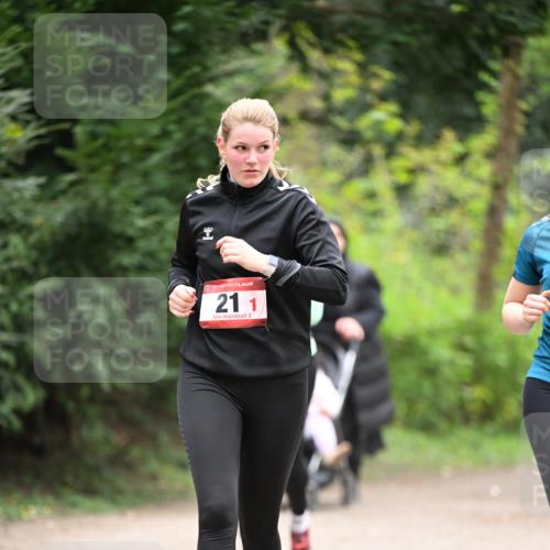 13.04.2025 - Hammer Lauf Dr. Thomas Lammeyer http://msf.ph/oto/7664873 13.04.2025 11:36:14 Laufen 21, 1, 3 meine-sportfotos.de