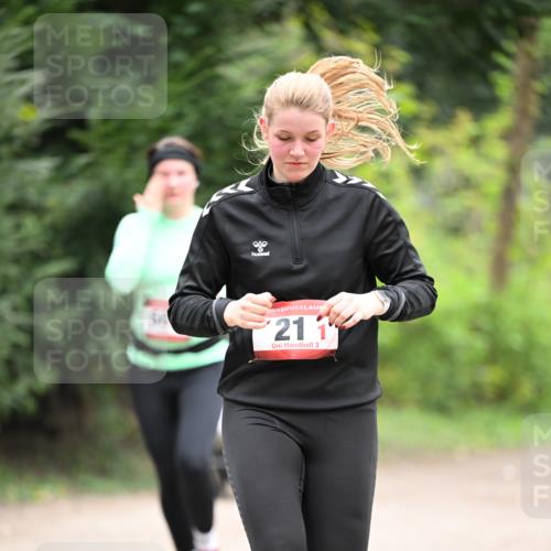 13.04.2025 - Hammer Lauf Dr. Thomas Lammeyer http://msf.ph/oto/7664888 13.04.2025 11:36:15 Laufen 15, 21, 1, 3 meine-sportfotos.de