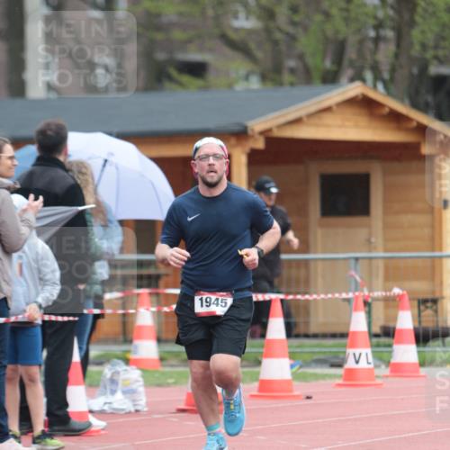 13.04.2025 - Hammer Lauf A. Gomolzig http://msf.ph/oto/7664914 13.04.2025 12:03:22 Ziel 167, 456, 1086, 1945 meine-sportfotos.de