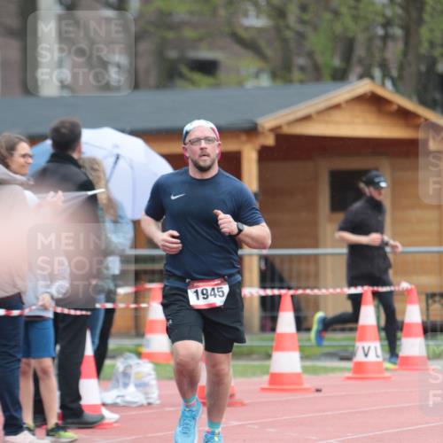 13.04.2025 - Hammer Lauf A. Gomolzig http://msf.ph/oto/7664917 13.04.2025 12:03:23 Ziel 167, 456, 1086, 1945 meine-sportfotos.de