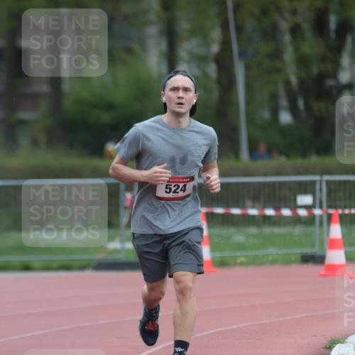 13.04.2025 - Hammer Lauf A. Gomolzig http://msf.ph/oto/7664939 13.04.2025 12:03:31 Ziel 524, 599 meine-sportfotos.de