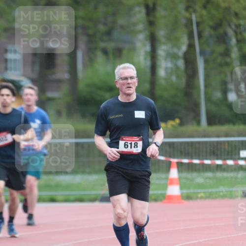 13.04.2025 - Hammer Lauf A. Gomolzig http://msf.ph/oto/7664955 13.04.2025 12:03:56 Ziel 302, 923 meine-sportfotos.de