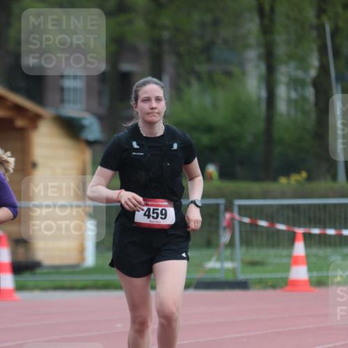 13.04.2025 - Hammer Lauf A. Gomolzig http://msf.ph/oto/7664979 13.04.2025 12:04:06 Ziel 174, 459 meine-sportfotos.de