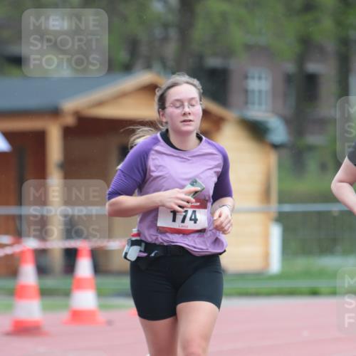 13.04.2025 - Hammer Lauf A. Gomolzig http://msf.ph/oto/7664983 13.04.2025 12:04:07 Ziel 174, 459 meine-sportfotos.de