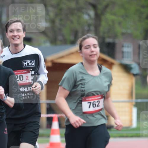 13.04.2025 - Hammer Lauf A. Gomolzig http://msf.ph/oto/7665000 13.04.2025 12:04:18 Ziel 20, 21, 244, 762, 1331 meine-sportfotos.de