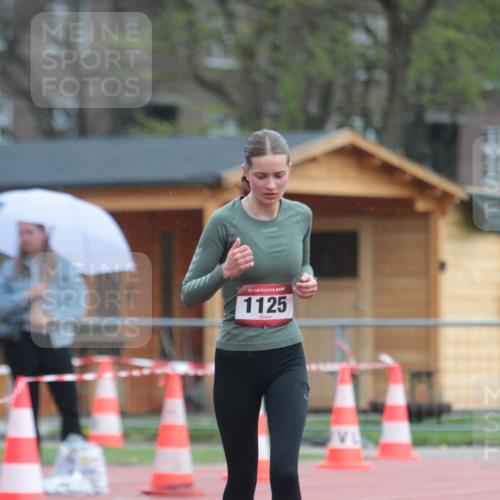 13.04.2025 - Hammer Lauf A. Gomolzig http://msf.ph/oto/7665045 13.04.2025 12:05:14 Ziel 340, 1125, 1208 meine-sportfotos.de