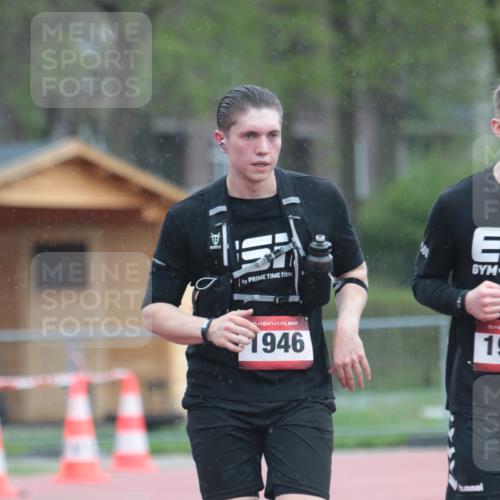 13.04.2025 - Hammer Lauf A. Gomolzig http://msf.ph/oto/7665088 13.04.2025 12:05:49 Ziel 119, 287, 1946, 1947 meine-sportfotos.de