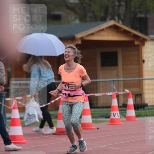 13.04.2025 - Hammer Lauf A. Gomolzig http://msf.ph/oto/7665090 13.04.2025 12:05:52 Ziel 119, 287, 1946, 1947 meine-sportfotos.de