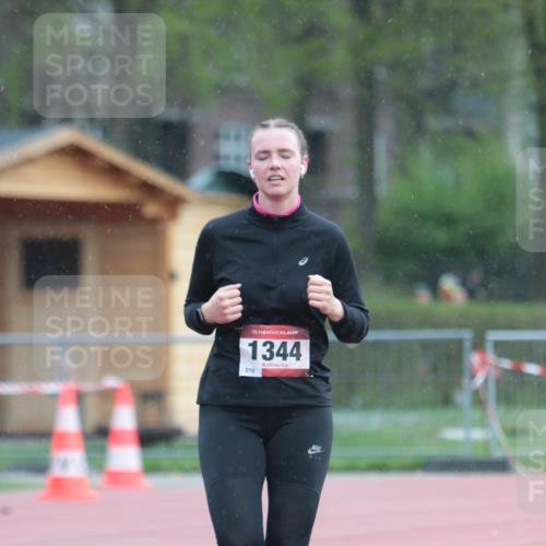 13.04.2025 - Hammer Lauf A. Gomolzig http://msf.ph/oto/7665109 13.04.2025 12:06:04 Ziel 1344 meine-sportfotos.de