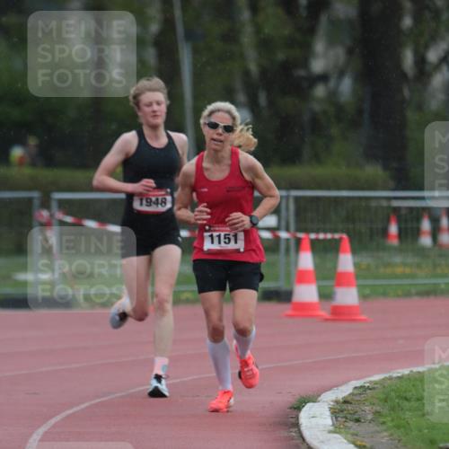 13.04.2025 - Hammer Lauf A. Gomolzig http://msf.ph/oto/7665124 13.04.2025 12:06:25 Ziel 1151, 1926, 1948 meine-sportfotos.de
