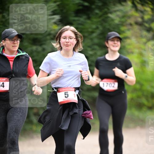 13.04.2025 - Hammer Lauf Dr. Thomas Lammeyer http://msf.ph/oto/7665135 13.04.2025 11:37:14 Laufen 54, 15, 5, 1702 meine-sportfotos.de