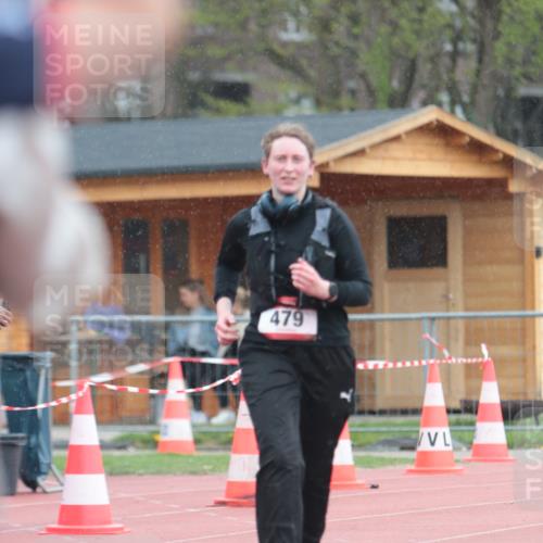13.04.2025 - Hammer Lauf A. Gomolzig http://msf.ph/oto/7665149 13.04.2025 12:06:46 Ziel 479 meine-sportfotos.de