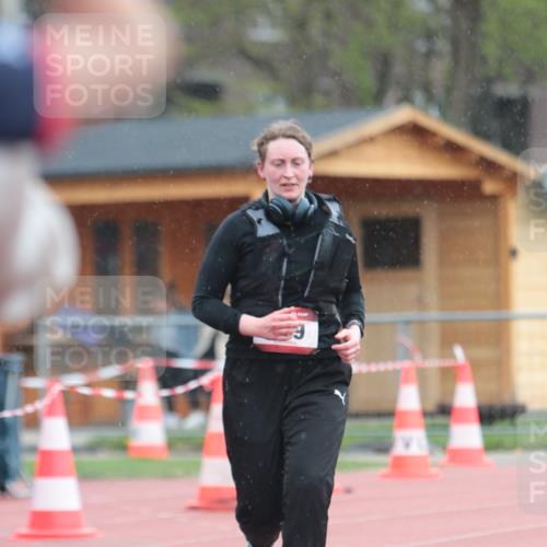 13.04.2025 - Hammer Lauf A. Gomolzig http://msf.ph/oto/7665151 13.04.2025 12:06:47 Ziel 479 meine-sportfotos.de