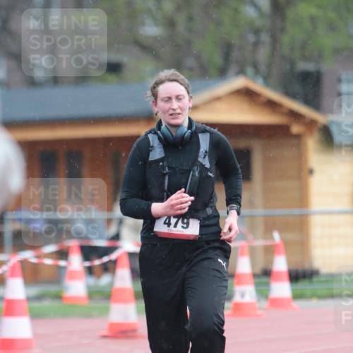 13.04.2025 - Hammer Lauf A. Gomolzig http://msf.ph/oto/7665153 13.04.2025 12:06:47 Ziel 479 meine-sportfotos.de