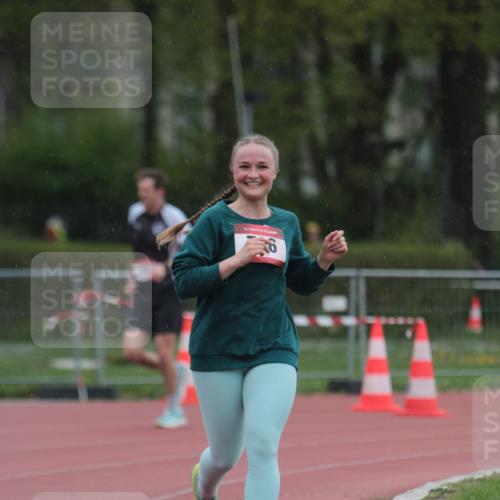 13.04.2025 - Hammer Lauf A. Gomolzig http://msf.ph/oto/7665159 13.04.2025 12:07:13 Ziel 736 meine-sportfotos.de