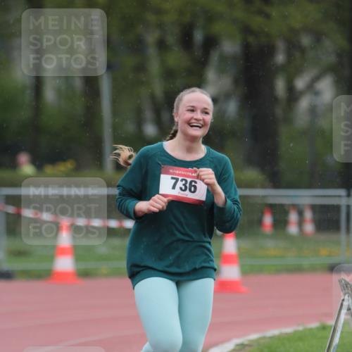13.04.2025 - Hammer Lauf A. Gomolzig http://msf.ph/oto/7665164 13.04.2025 12:07:14 Ziel 736 meine-sportfotos.de