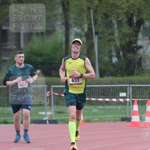 13.04.2025 - Hammer Lauf A. Gomolzig http://msf.ph/oto/7665176 13.04.2025 12:07:32 Ziel 552, 633, 1958 meine-sportfotos.de