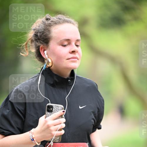 13.04.2025 - Hammer Lauf Dr. Thomas Lammeyer http://msf.ph/oto/7665185 13.04.2025 11:37:20 Laufen 15, 1950 meine-sportfotos.de