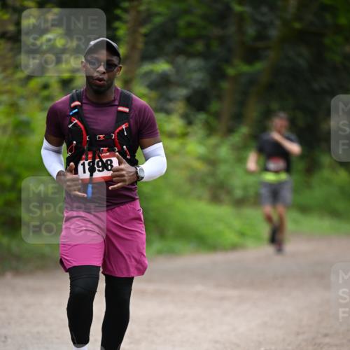 13.04.2025 - Hammer Lauf Dr. Thomas Lammeyer http://msf.ph/oto/7665200 13.04.2025 11:37:26 Laufen 1898 meine-sportfotos.de