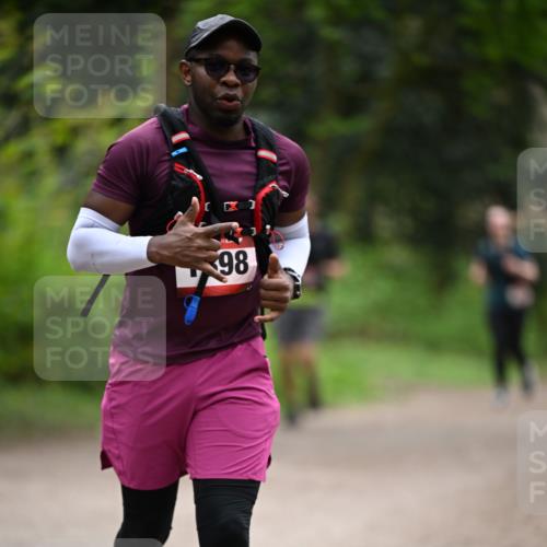 13.04.2025 - Hammer Lauf Dr. Thomas Lammeyer http://msf.ph/oto/7665221 13.04.2025 11:37:27 Laufen 98 meine-sportfotos.de