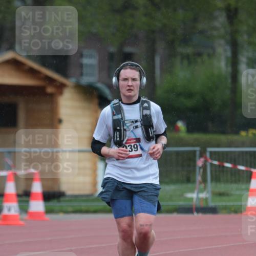 13.04.2025 - Hammer Lauf A. Gomolzig http://msf.ph/oto/7665250 13.04.2025 12:08:11 Ziel 1939 meine-sportfotos.de