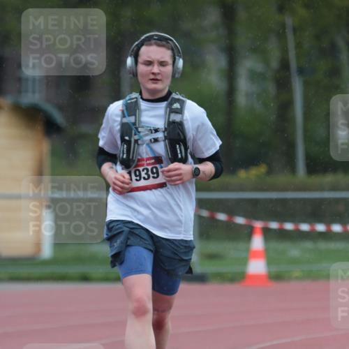 13.04.2025 - Hammer Lauf A. Gomolzig http://msf.ph/oto/7665255 13.04.2025 12:08:12 Ziel 1939 meine-sportfotos.de