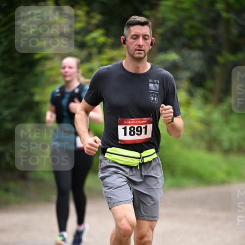 13.04.2025 - Hammer Lauf Dr. Thomas Lammeyer http://msf.ph/oto/7665258 13.04.2025 11:37:35 Laufen 15, 1891, 1776 meine-sportfotos.de