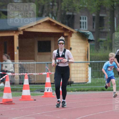 13.04.2025 - Hammer Lauf A. Gomolzig http://msf.ph/oto/7665259 13.04.2025 12:08:41 Ziel 18, 170, 452, 737 meine-sportfotos.de