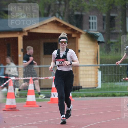 13.04.2025 - Hammer Lauf A. Gomolzig http://msf.ph/oto/7665263 13.04.2025 12:08:42 Ziel 18, 170, 452, 737 meine-sportfotos.de
