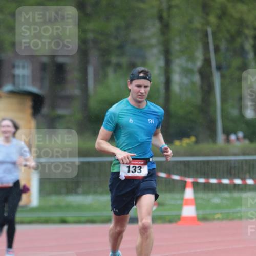 13.04.2025 - Hammer Lauf A. Gomolzig http://msf.ph/oto/7665330 13.04.2025 12:09:48 Ziel 5, 133 meine-sportfotos.de