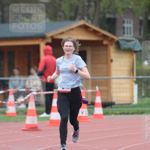 13.04.2025 - Hammer Lauf A. Gomolzig http://msf.ph/oto/7665337 13.04.2025 12:09:50 Ziel 5, 133 meine-sportfotos.de