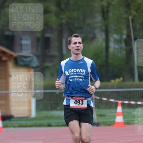 13.04.2025 - Hammer Lauf A. Gomolzig http://msf.ph/oto/7665346 13.04.2025 12:10:01 Ziel 493, 1923, 1965 meine-sportfotos.de