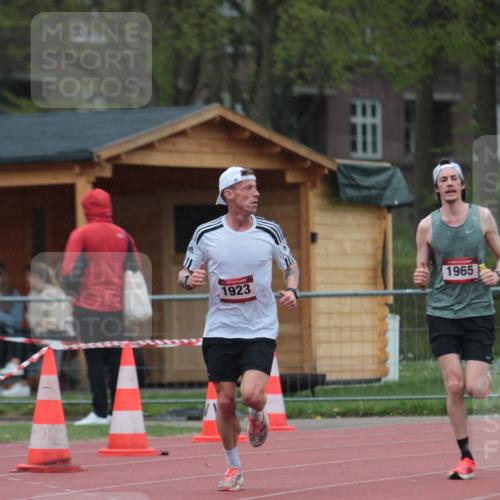 13.04.2025 - Hammer Lauf A. Gomolzig http://msf.ph/oto/7665349 13.04.2025 12:10:05 Ziel 1923, 1965 meine-sportfotos.de