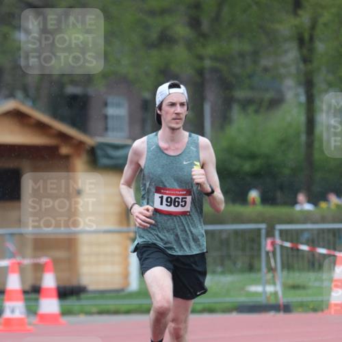 13.04.2025 - Hammer Lauf A. Gomolzig http://msf.ph/oto/7665359 13.04.2025 12:10:08 Ziel 1923, 1965 meine-sportfotos.de