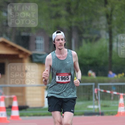 13.04.2025 - Hammer Lauf A. Gomolzig http://msf.ph/oto/7665361 13.04.2025 12:10:08 Ziel 1923, 1965 meine-sportfotos.de
