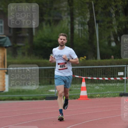 13.04.2025 - Hammer Lauf A. Gomolzig http://msf.ph/oto/7665382 13.04.2025 12:10:25 Ziel 485 meine-sportfotos.de