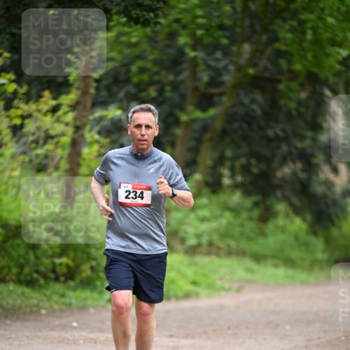 13.04.2025 - Hammer Lauf Dr. Thomas Lammeyer http://msf.ph/oto/7665392 13.04.2025 11:39:14 Laufen 217, 234 meine-sportfotos.de