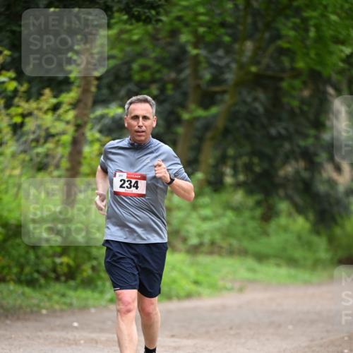 13.04.2025 - Hammer Lauf Dr. Thomas Lammeyer http://msf.ph/oto/7665394 13.04.2025 11:39:14 Laufen 217, 234 meine-sportfotos.de