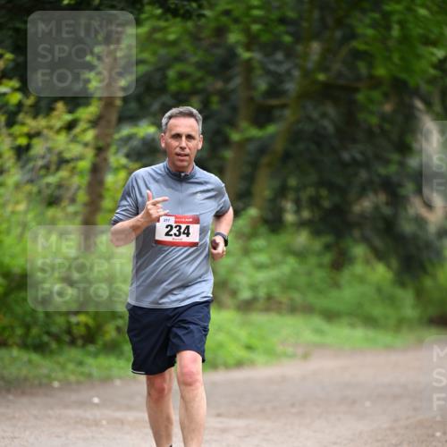 13.04.2025 - Hammer Lauf Dr. Thomas Lammeyer http://msf.ph/oto/7665398 13.04.2025 11:39:15 Laufen 217, 234 meine-sportfotos.de