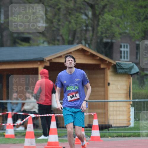13.04.2025 - Hammer Lauf A. Gomolzig http://msf.ph/oto/7665404 13.04.2025 12:10:34 Ziel 484, 1376 meine-sportfotos.de