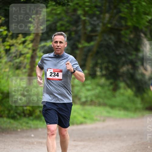13.04.2025 - Hammer Lauf Dr. Thomas Lammeyer http://msf.ph/oto/7665405 13.04.2025 11:39:15 Laufen 217, 234 meine-sportfotos.de