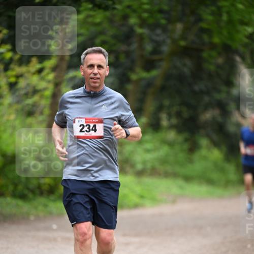 13.04.2025 - Hammer Lauf Dr. Thomas Lammeyer http://msf.ph/oto/7665418 13.04.2025 11:39:16 Laufen 217, 234 meine-sportfotos.de