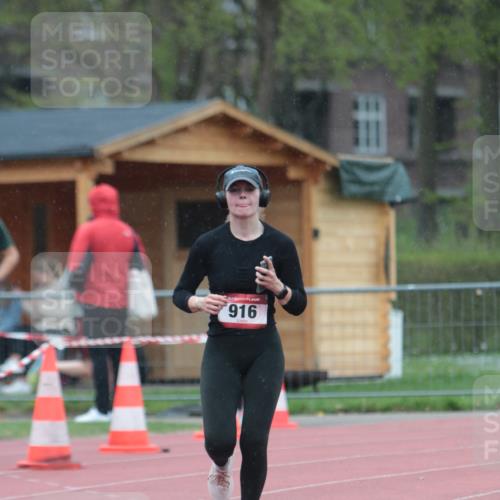 13.04.2025 - Hammer Lauf A. Gomolzig http://msf.ph/oto/7665419 13.04.2025 12:10:48 Ziel 559, 916 meine-sportfotos.de